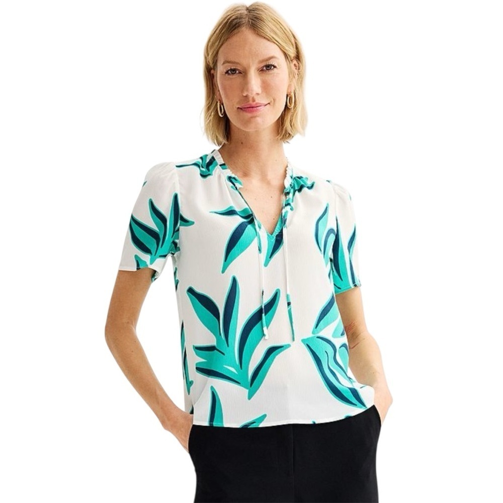 NWT Nine West Tie Front Ruffle Neck Blouse